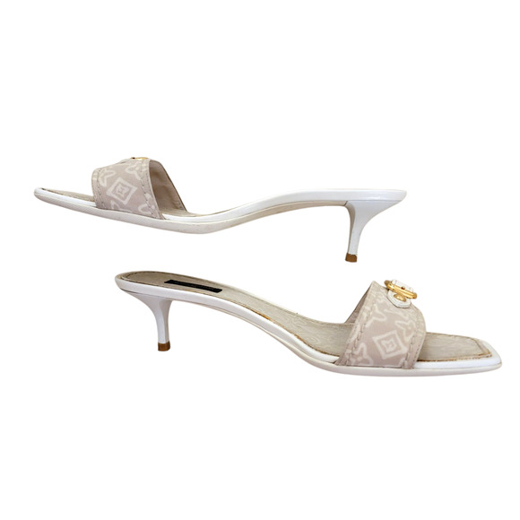 Louis Vuitton Vintage Monogram Sandals Kitten Heels White Leather Mules 9 39 - Picture 10 of 13